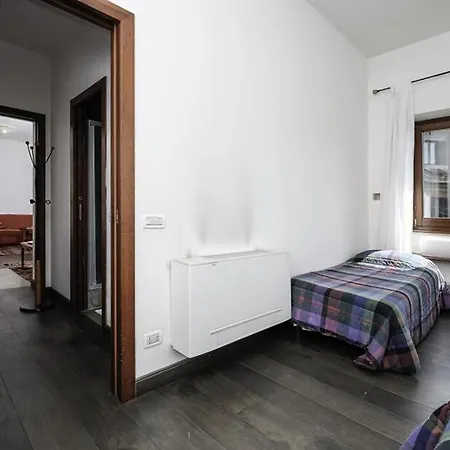 Apartamento San Giovanni Flair 3 Bedroom Apt. Roma